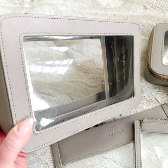 TRUFFLE Clarity Jetset Case and Clutch in Toffee Leather - Picture 9 of 13